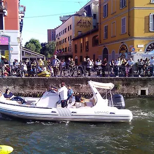 Art Navigli **** Milão