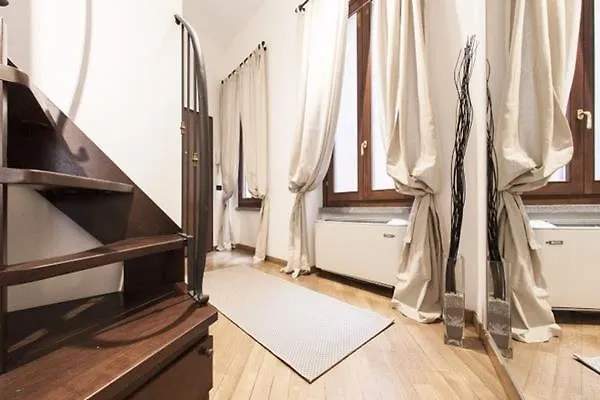 Hemeras Boutique House Aparthotel Duomo 6 Μιλάνο